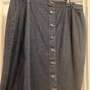 Denim skirt